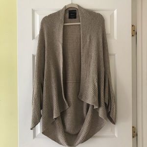 Open cocoon sweater
